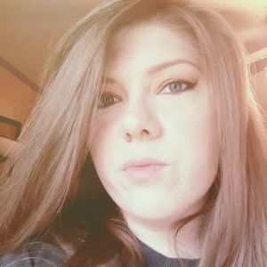 Meet your Posher, Nina